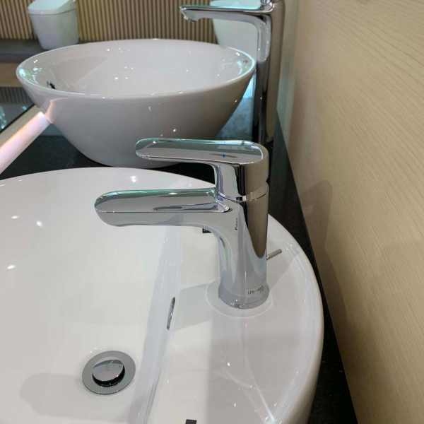 Vòi Chậu Lavabo Inax LFV-1402S (LFV1402S) Nóng Lạnh kèm Trụ Xả Ty