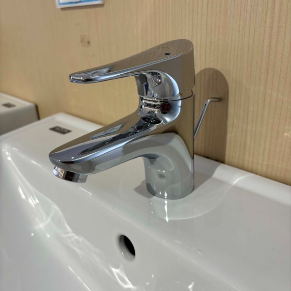 Vòi Chậu Lavabo Inax LFV-1002S Nóng Lạnh