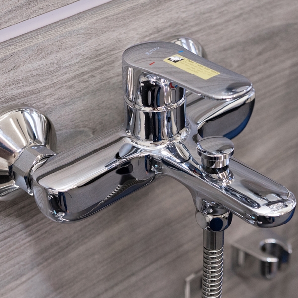 Sen Tắm INAX BFV-1403S-4C nóng lạnh